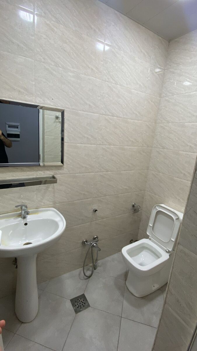 İcarəyə verilir 2 otaqlı yeni tikili 100 m² — Mənzil, Bakı (9)