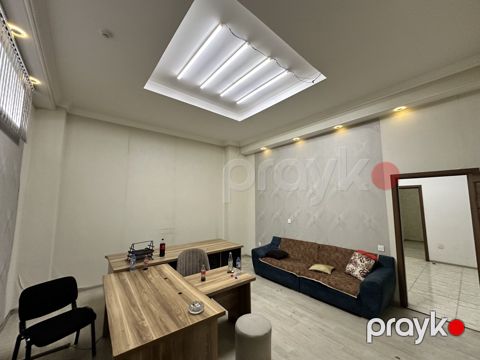 Satılır obyekt 138 m²