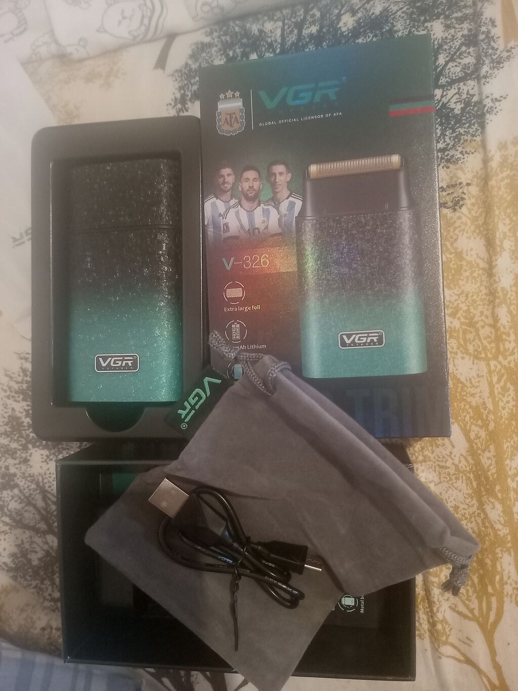 VGR V-326 elektrik ülgüc (foil shaver) İsdifede olunmuyub 30