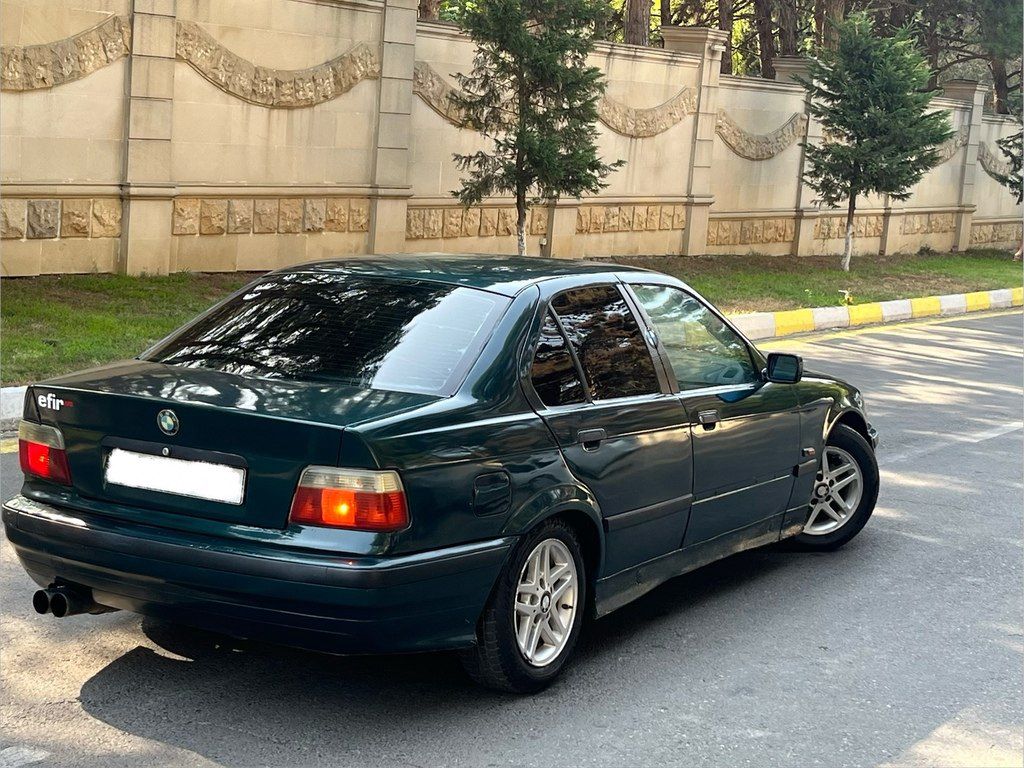 BMW 316, 1.6 L, 1995 il, 235 000 km — Avtomobillər, Bakı (4)