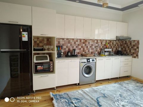 Mətbəx mobilya dəsti 4.70 m