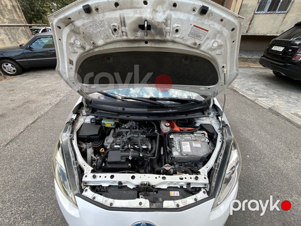 Toyota Aqua, 1.5 L, 0.87 kWh, 2018 il, 116 765 km — Avtomobillər, Bakı (12)