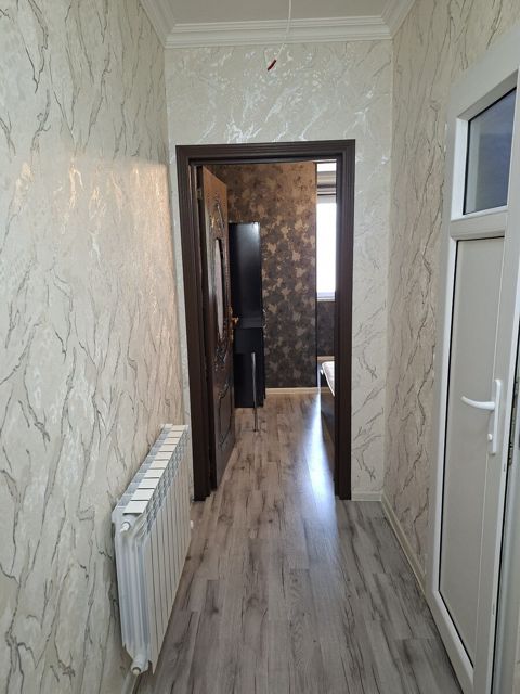 1-otaqlı mənzil, Şəki ş., 42 m²
