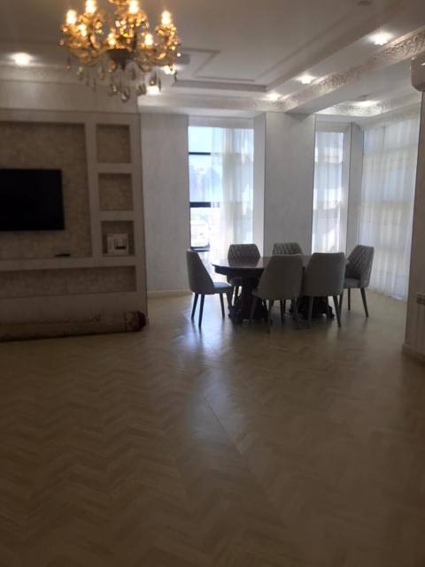 Satılır 3 otaqlı yeni tikili 136 m² — Əkrəm — Kvartira