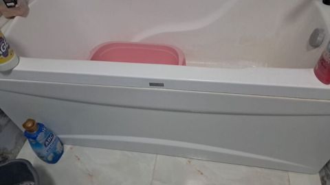 Hamam üçün akril vanna və pedestal lavabosu dəsti kirantlarda usdunde