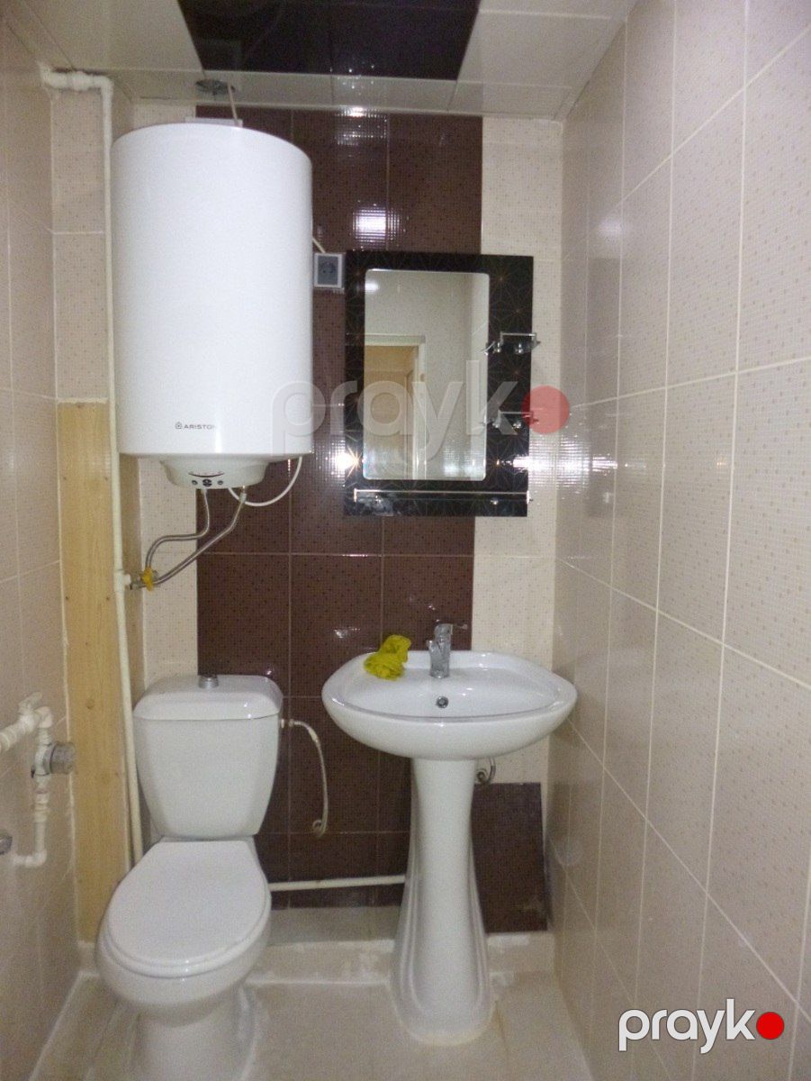 Satılır 2 otaqlı köhnə tikili 35 m² — Mənzil, Bakı (10)