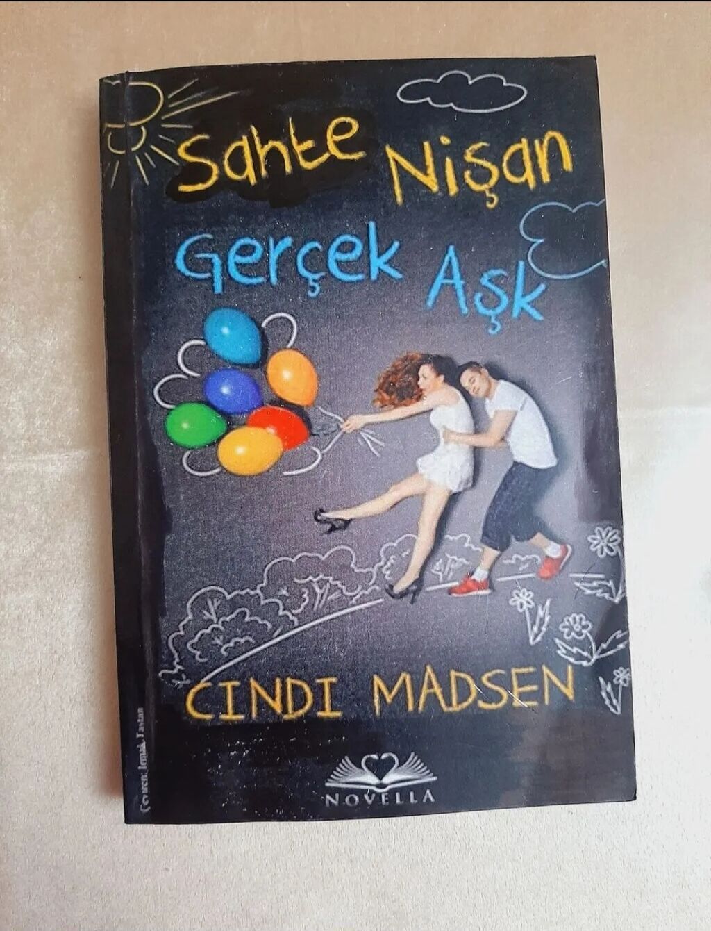 Kitablar ayrı-ayrı satılır - Müxtəlif janrda 9 Roman. 1. Küçük Bir — Kitablar və jurnallar, Bakı (10)