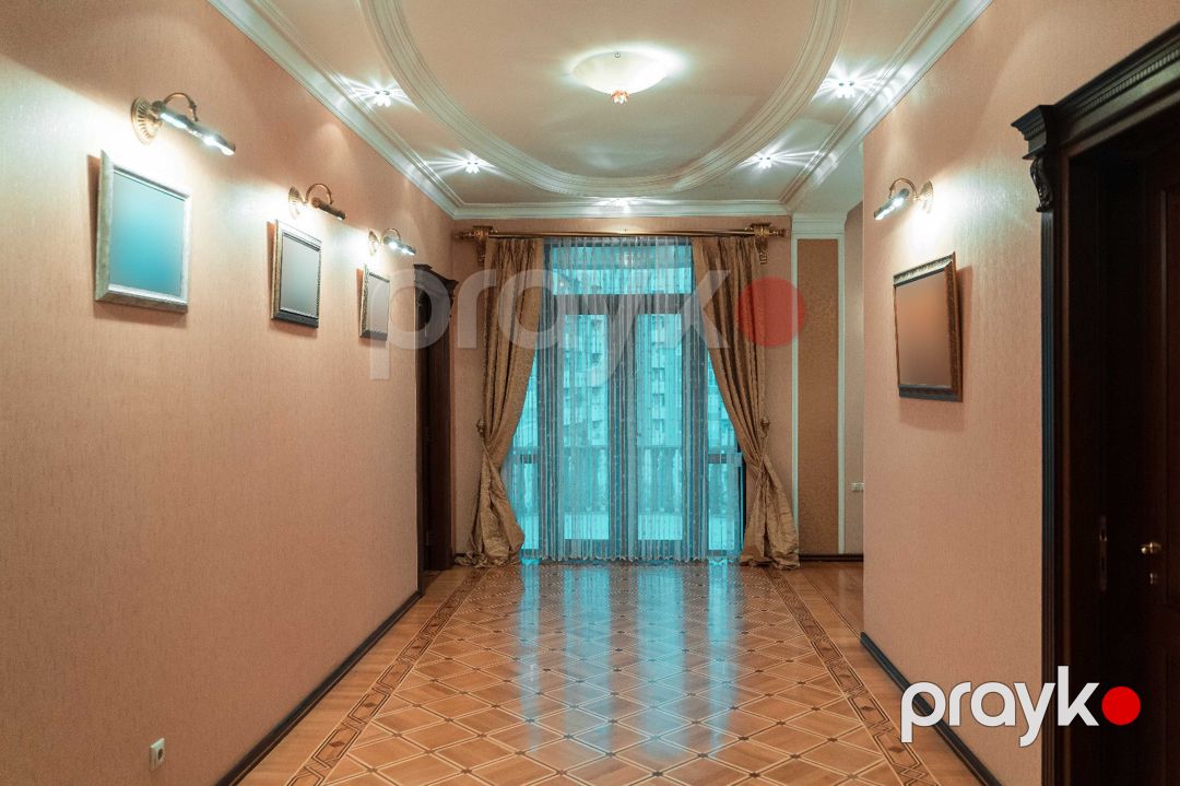 Satılır 8 otaqlı həyət evi/bağ evi 600 m² — Ev, villa, Bakı (9)