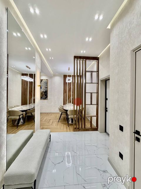 Satılır 2 otaqlı yeni tikili 92 m²