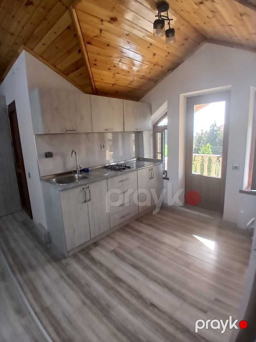 İcarəyə verilir 3 otaqlı köhnə tikili 100 m² — Mənzil, Bakı (9)