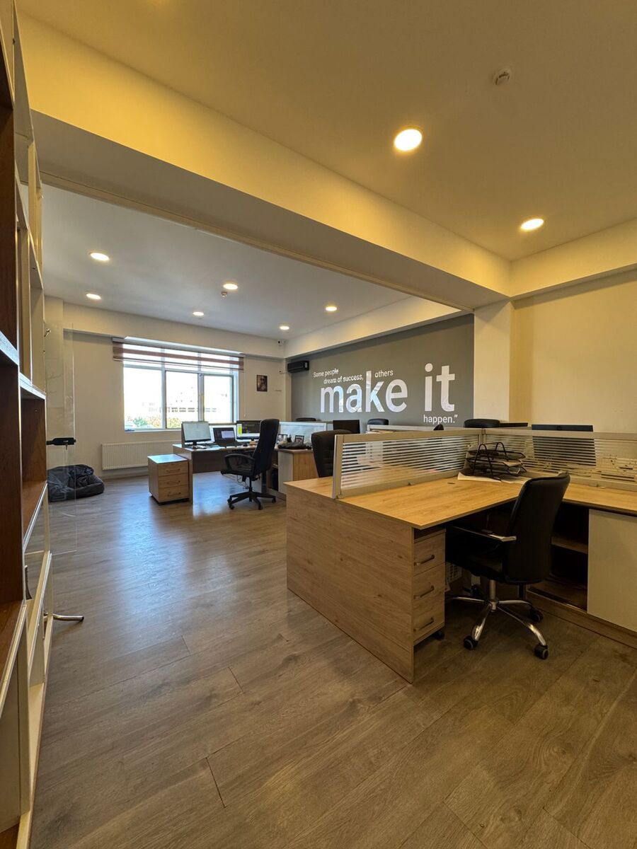 Satılır obyekt 560 m² — Əmlak, Bakı (5)