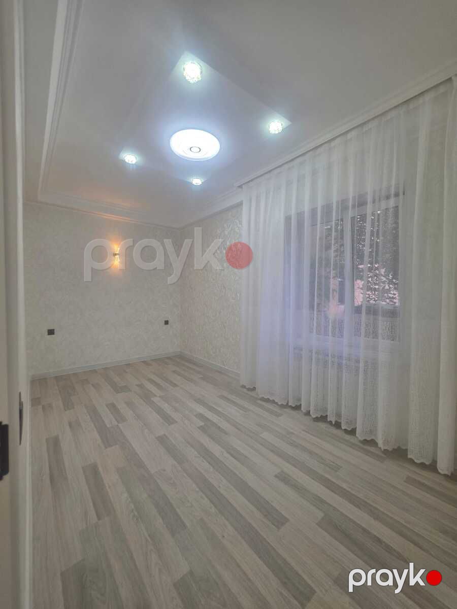 Satılır 2 otaqlı köhnə tikili 50 m² — Mənzil, Bakı (2)