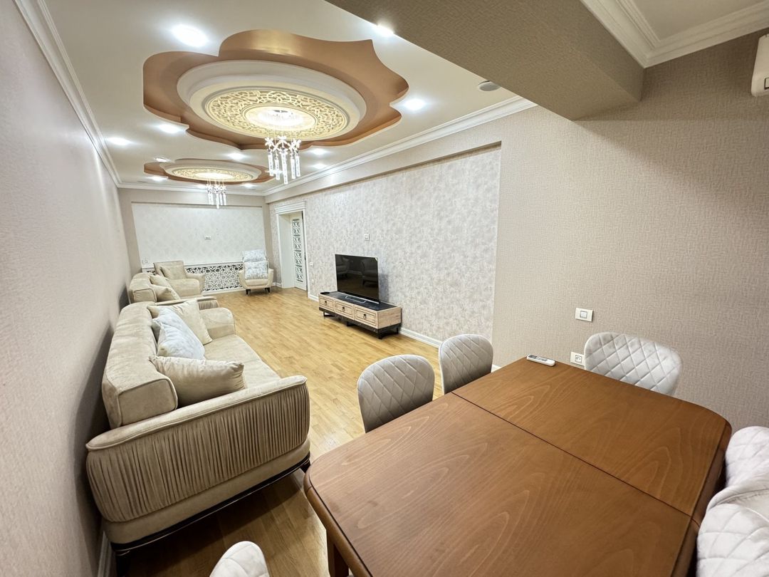 İcarəyə verilir 3 otaqlı yeni tikili 140 m² — Mənzil, Bakı (3)