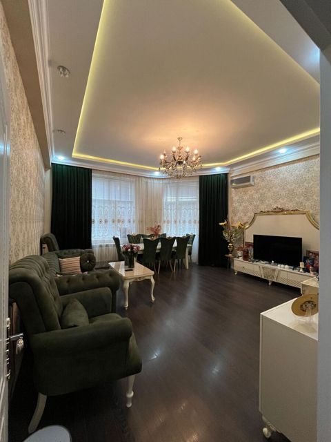 Satılır 3 otaqlı yeni tikili 141 m² — Bakı