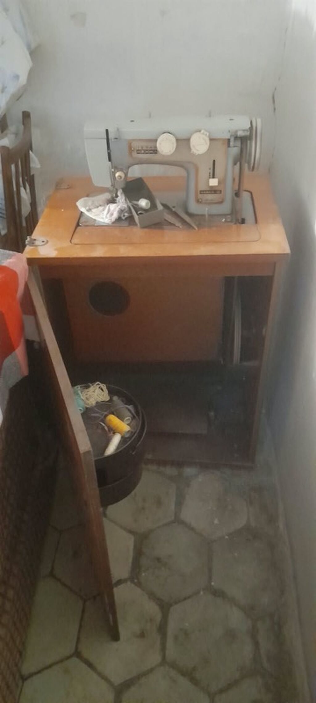 Tikiş maşini — Elektronika, Bakı