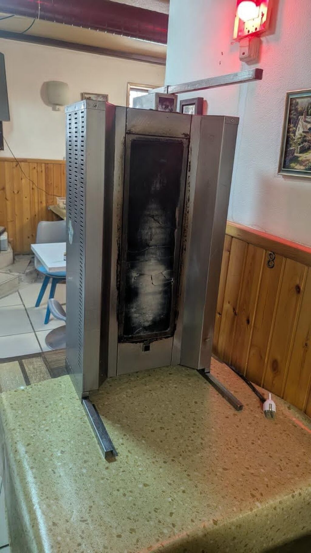 Elektrik, 4 gözlü, Bıçaq ilə