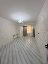 Satılır 2 otaqlı köhnə tikili 55 m² — Недвижимость
