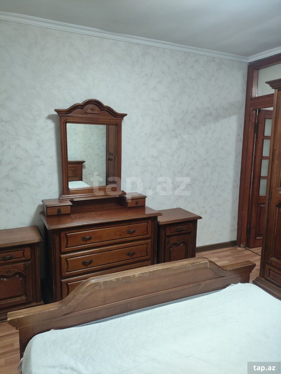 Həyət evi kirayə verilir, İnşaatçılar m. — Daşınmaz əmlak, Bakı (4)