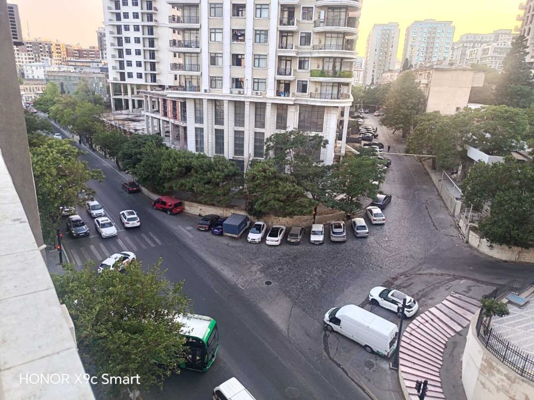İcarəyə verilir 3 otaqlı yeni tikili 125 m² — Mənzil, Bakı (12)