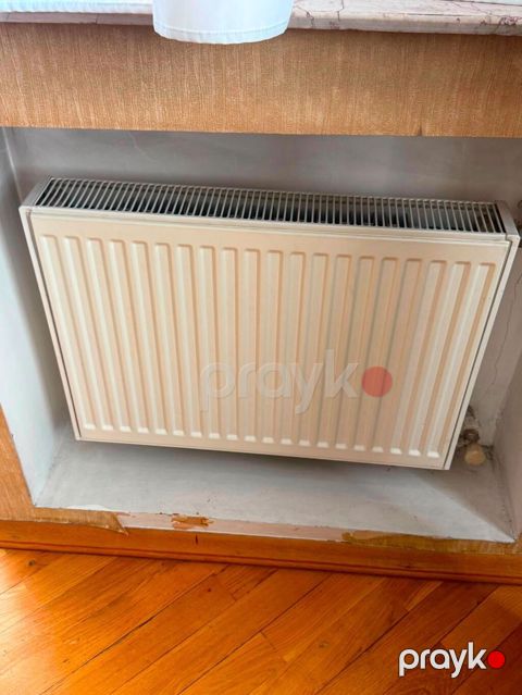 Radiator 2eded 30azn biri Azadliq inqlab kesişmesi 2085 leli