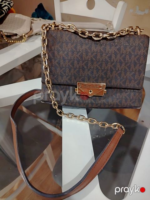 Qadın çantası (Michael Kors)