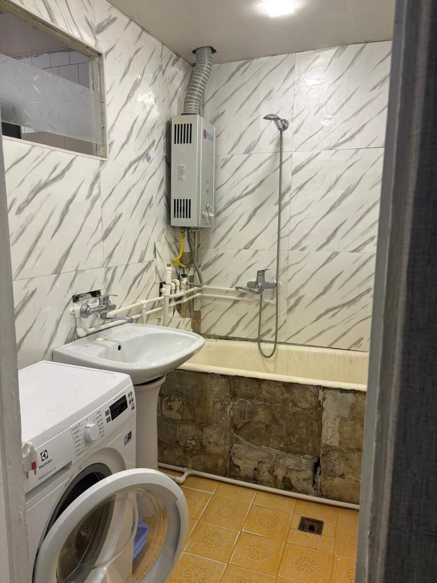 İcarəyə verilir 3 otaqlı köhnə tikili 75 m² — Mənzil, Bakı (11)