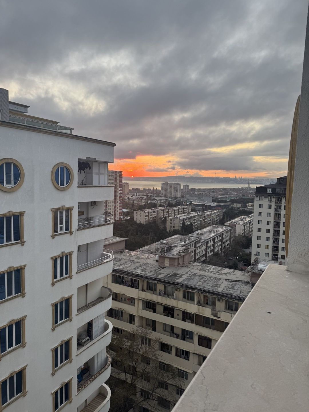 Satılır 3 otaqlı yeni tikili 129 m² — Mənzil, Bakı (3)