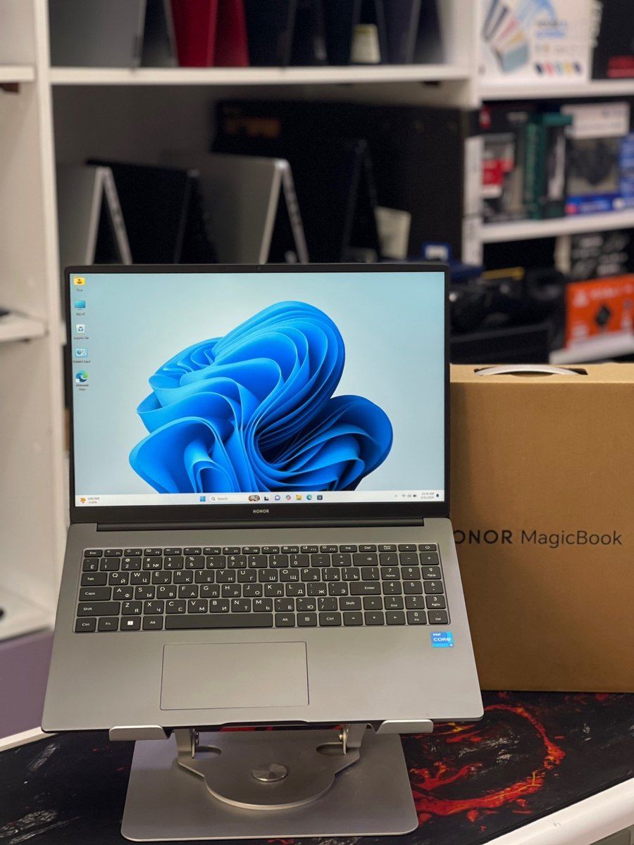 Honor MagicBook X16 — Elektronika, Bakı
