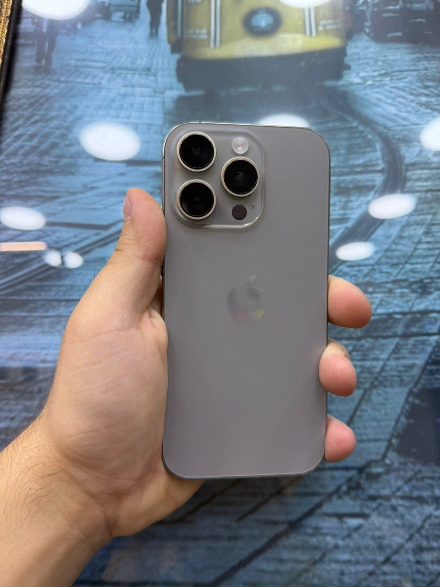 Apple iPhone 16 Pro Natural Titanium 256GB/8GB — Mallar, Bakı