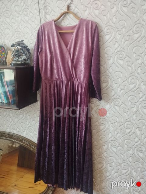 Məhsul: Qadın məxməri don - Material: Yumşaq, parıltılı məxmər -