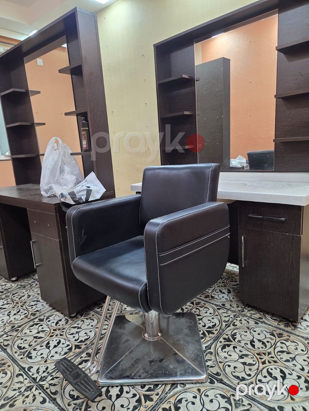 Salon üçün vizaj/berber masası və kreslo dəsti - Tünd ağac rəngində — Mebel, Bakı (3)