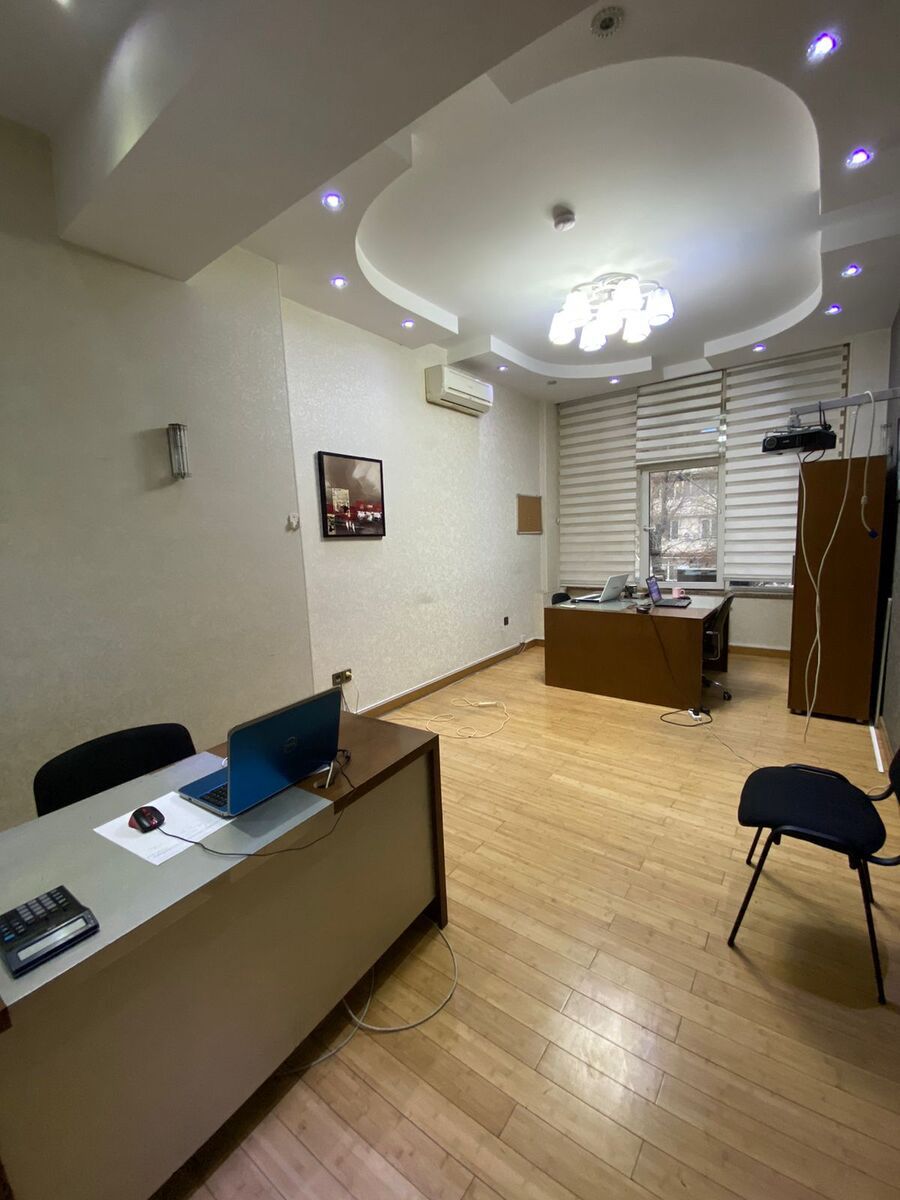 İcarəyə verilir 6 otaqlı ofis 200 m² — Ofis, Bakı (10)