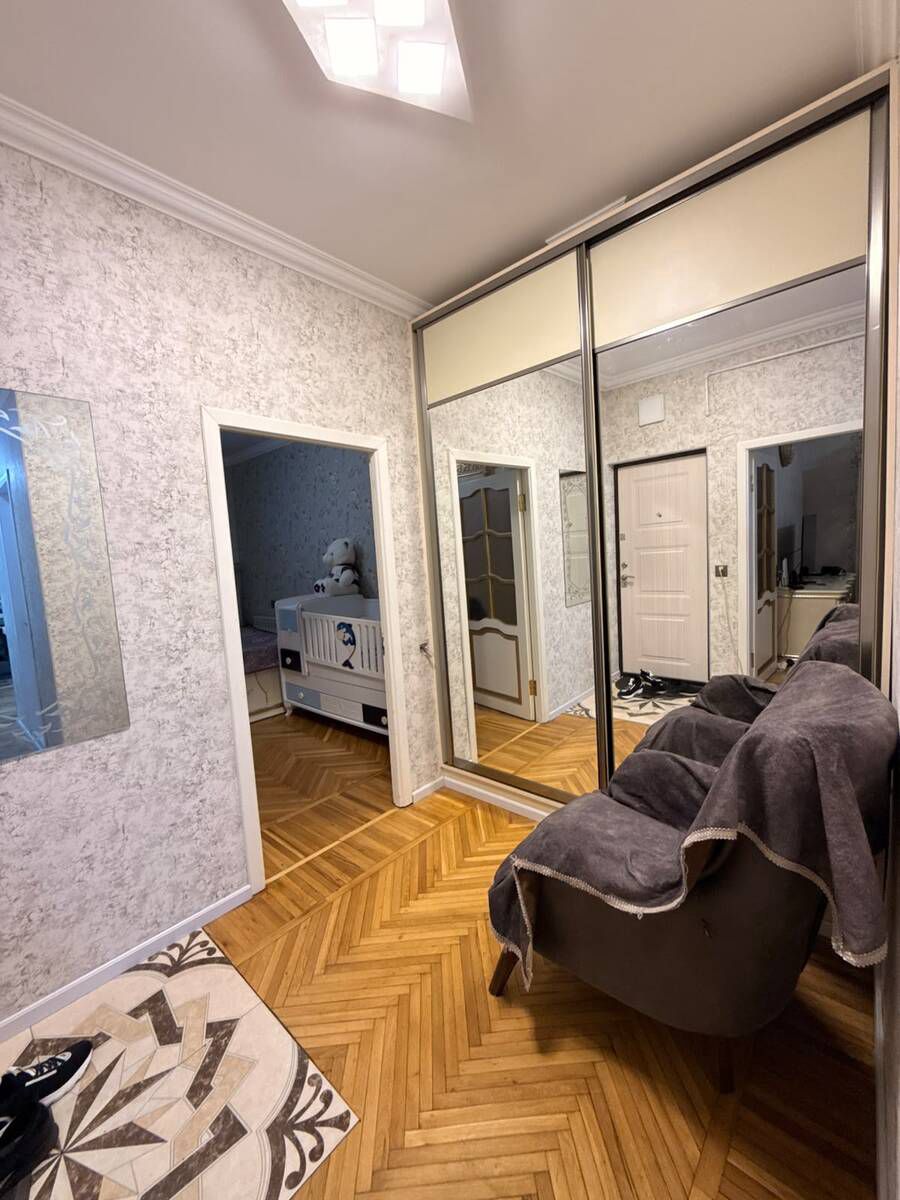Satılır 2 otaqlı köhnə tikili 70 m² — Mənzil, Bakı (5)