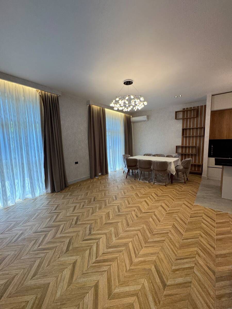 Satılır 4 otaqlı həyət evi/bağ evi 230 m² — Ev, villa, Bakı (4)