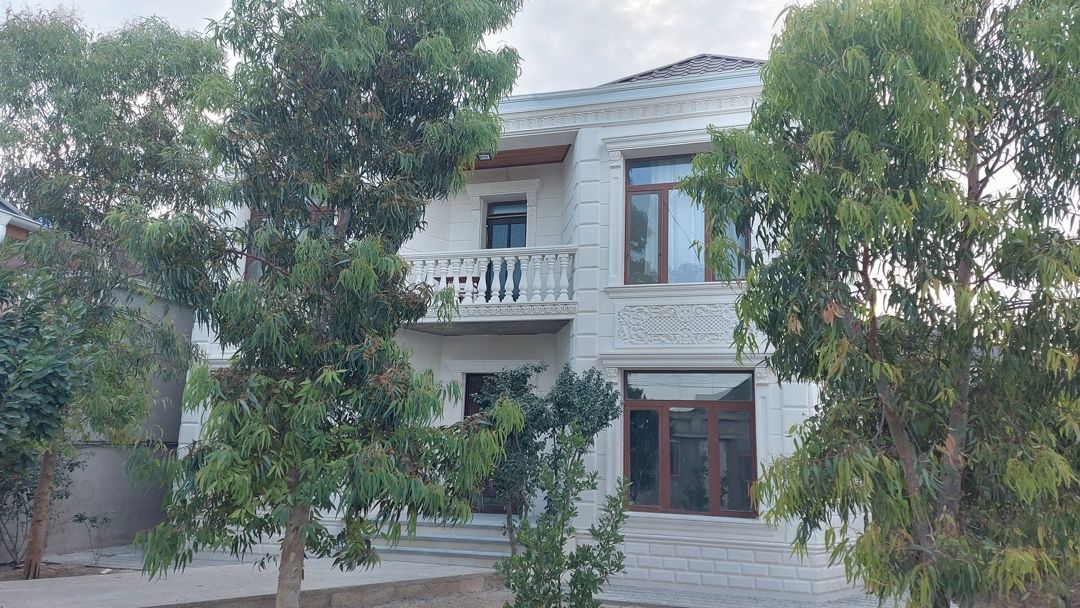 Satılır 6 otaqlı həyət evi/bağ evi 240 m² — Ev, villa, Bakı (2)