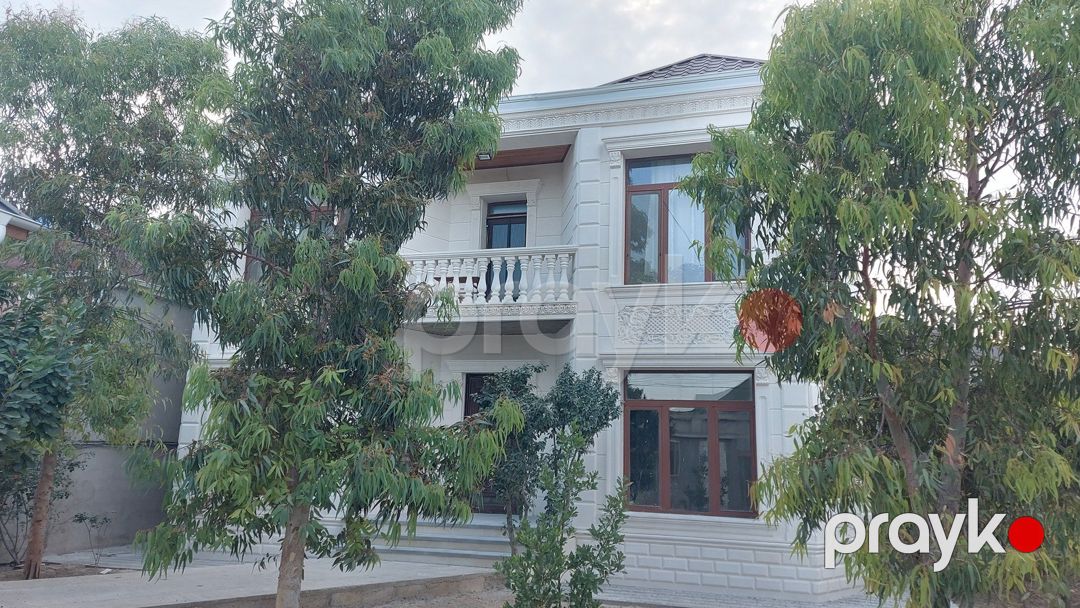 Satılır 6 otaqlı həyət evi/bağ evi 240 m² — Ev, villa, Bakı (2)