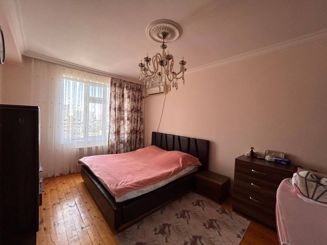 Satılır 2 otaqlı yeni tikili 100 m² — Mənzil, Bakı