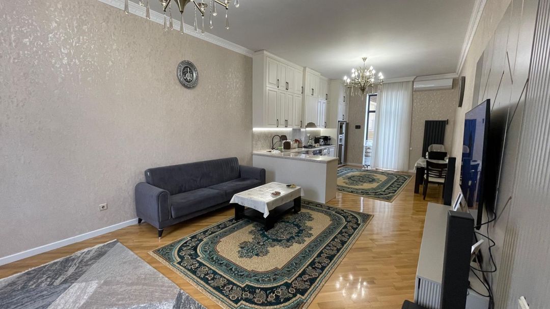 Satılır 8 otaqlı həyət evi/bağ evi 450 m² — Ev, villa, Bakı (6)