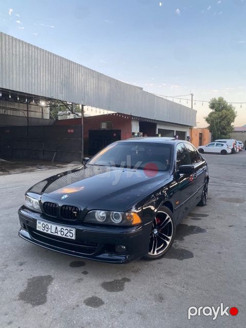 BMW 523, 2.5 L, 1999 il, 429 000 km