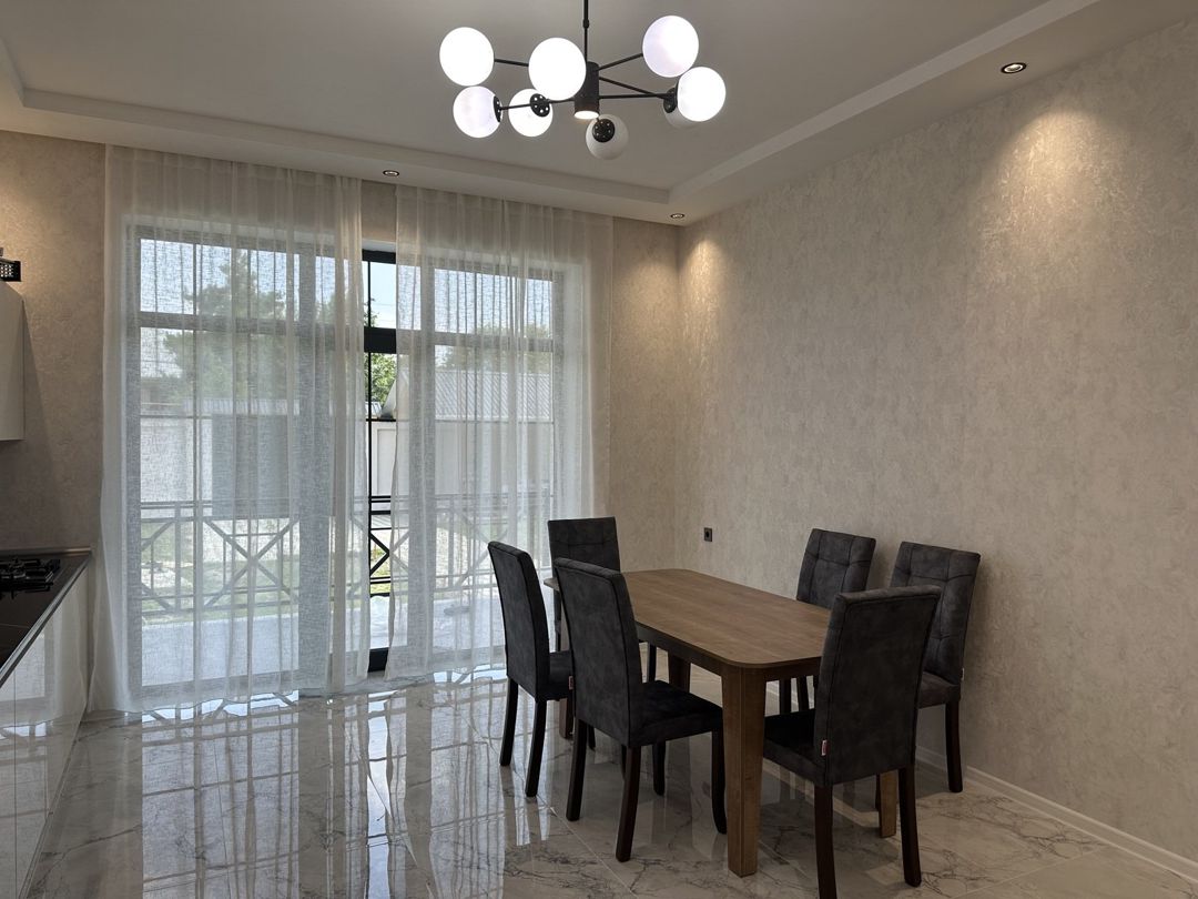 İcarəyə verilir 5 otaqlı həyət evi/bağ evi 350 m² — Ev, villa, Qəbələ (8)