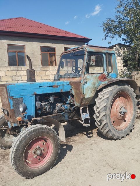 Sovet istehsalı təkərli traktor və qoşqu komplekti Məhsulun təsviri — Bakı