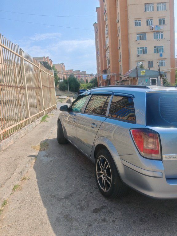 Opel Astra, 1.3 L, 2010 il, 288 500 km — Avtomobillər, Bakı (5)