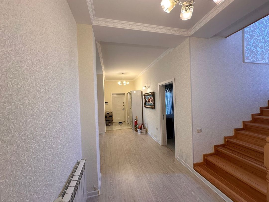 Satılır 6 otaqlı həyət evi/bağ evi 280 m² — Ev, villa, Bakı (11)