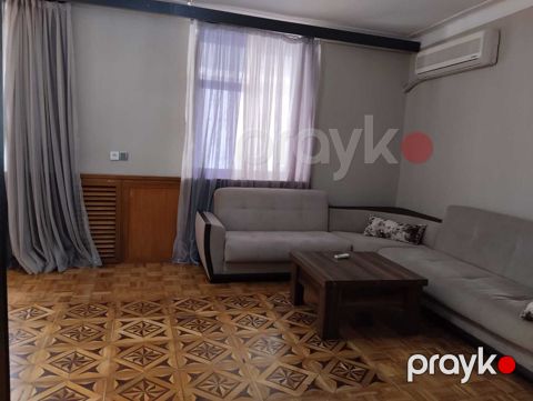 İcarəyə verilir 3 otaqlı köhnə tikili 100 m²