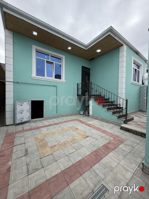 Satılır 3 otaqlı həyət evi/bağ evi 80 m²