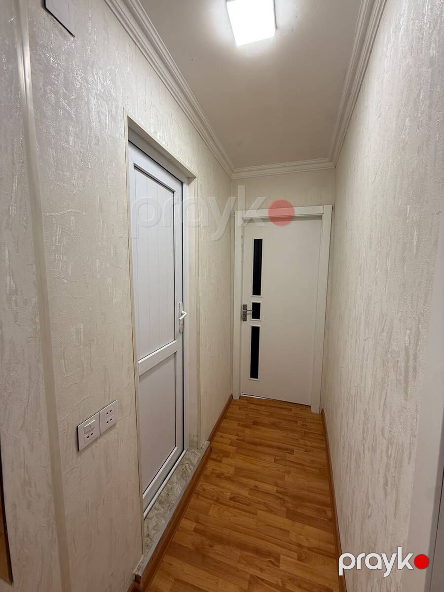 Satılır 2 otaqlı köhnə tikili 60 m² — Mənzil, Bakı (8)