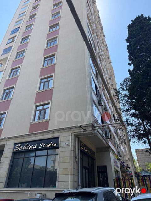 Satılır 4 otaqlı yeni tikili 177 m²