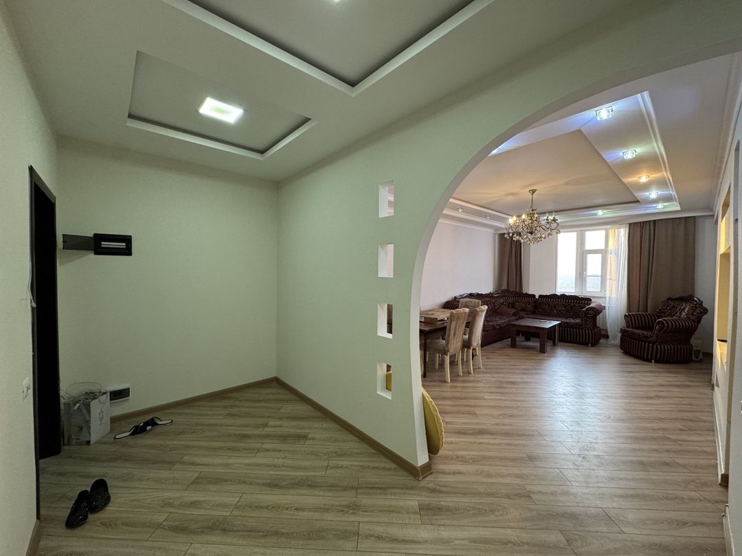 İcarəyə verilir 3 otaqlı yeni tikili 120 m² — Mənzil, Bakı (2)