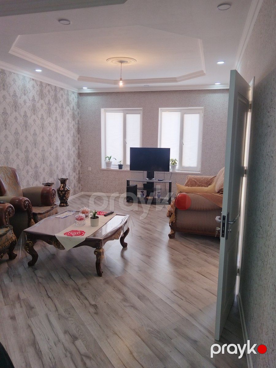 Satılır 4 otaqlı həyət evi/bağ evi 170 m² — Ev, villa, Bakı (7)