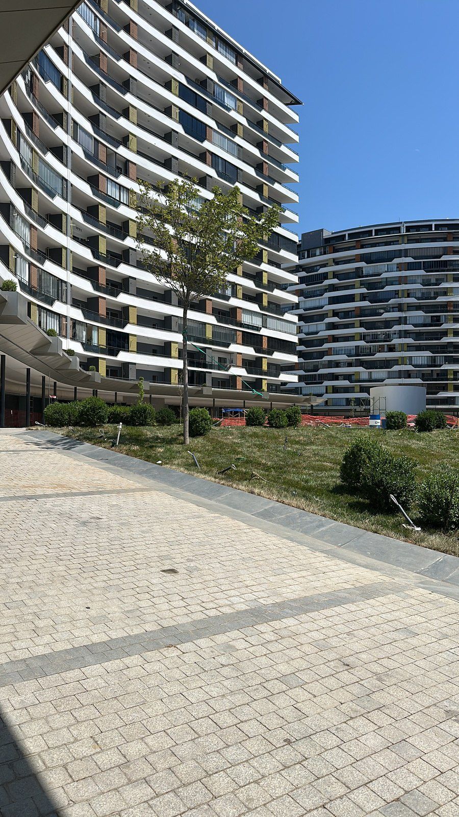 Satılır 2 otaqlı yeni tikili 80 m² — Mənzil, Bakı (2)